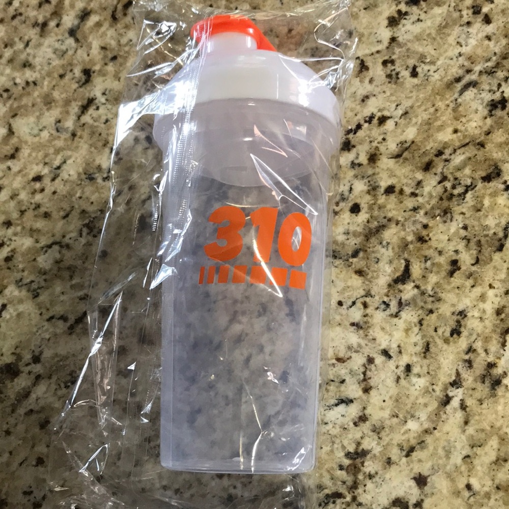 Brand New 310 Shaker Cup